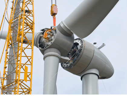 Swedish municipality approves first wind farm